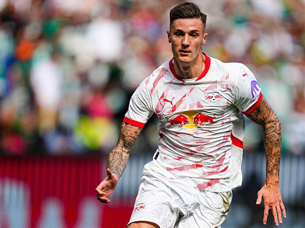 Benjamin Sesko Mantap Lanjutkan Karier di Manchester United